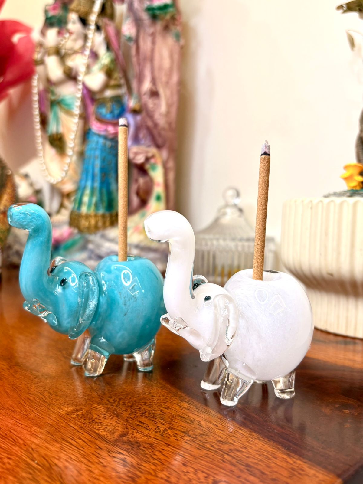elephant incense holder (SYMBOL OF WEALTH)