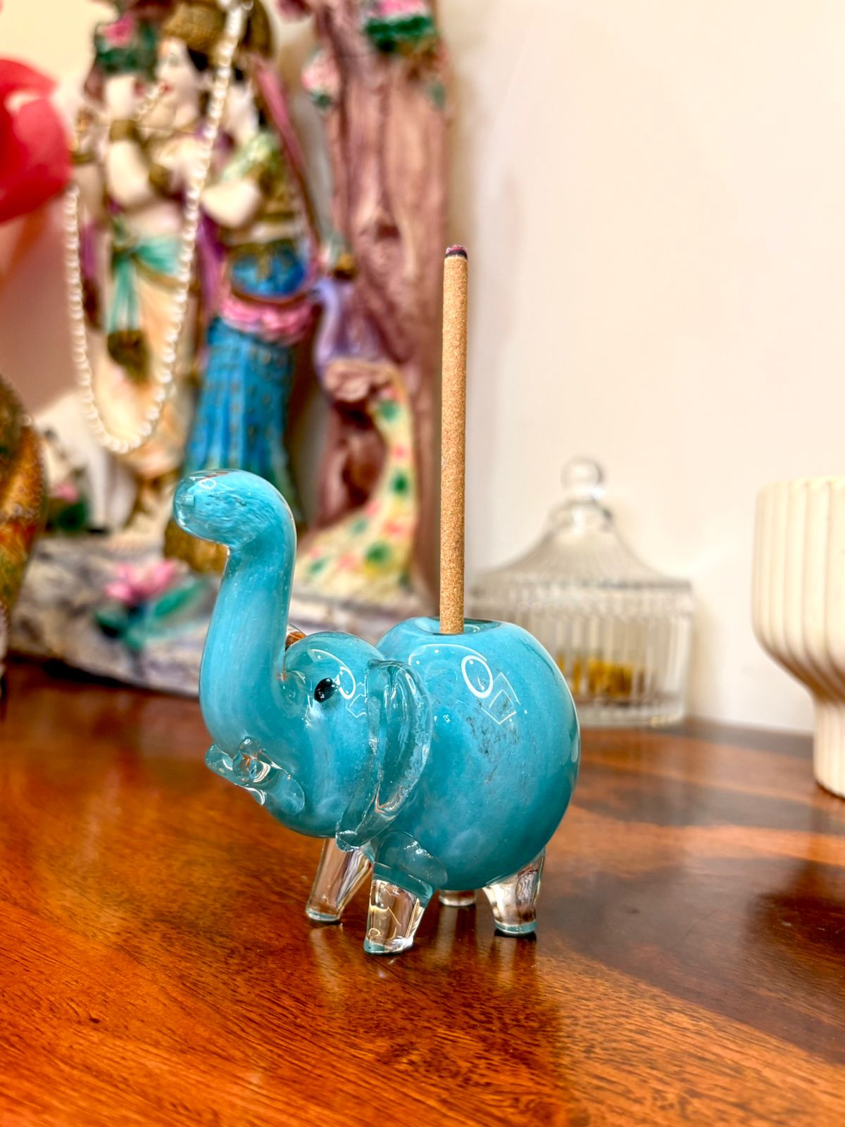 elephant incense holder (SYMBOL OF WEALTH)